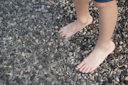 Pieds dans l'eau