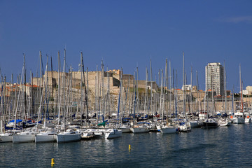 Fototapeta na wymiar Harbour of Marseille, France