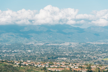 Fototapeta na wymiar View of Orange County and mountains from Top of the World in Laguna Beach, California