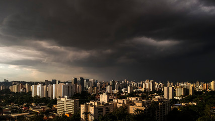Obraz premium chuva em sao paulo