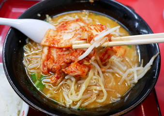 味噌キムチラーメン