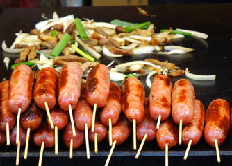 Grilled Sausages and Stir Fried Pork