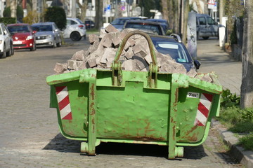 Absetzmulde für Bauschutt
