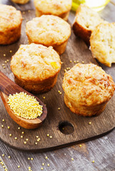 Unsweetened millet muffins