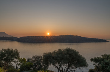 Obraz premium Lever de soleil sur le Cap Ferrat