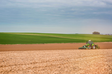 Fototapeta premium plantations de printemps