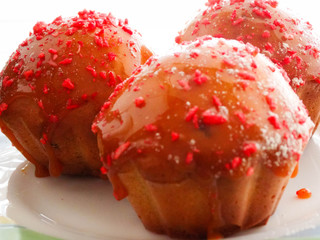 red cake