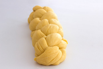 plaited yeast bun, German 