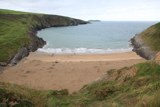 mwnt ceredigion
