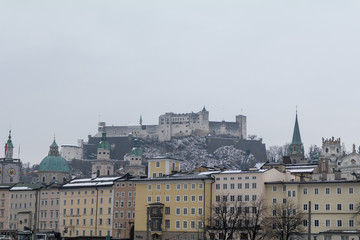 Fototapeta na wymiar Salzburg im Winter