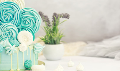 Confectionery flavored cakes for a holiday