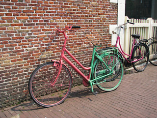 Fototapeta na wymiar Bicycles in Holland in Amsterdam.