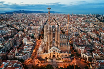 Poster Im Rahmen Luftaufnahme der Sagrada Familia © rabbit75_fot