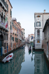 Rues, ruelles et canaux de Venise en Italie 