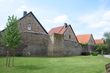 Fototapeta na wymiar Stadtmauer in Bad Orb