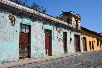 Fototapeta na wymiar Vieille Ville Colorée Antigua Guatemala