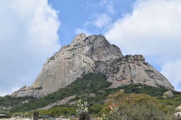 Tercer montaña rocosa más grande del mundo.