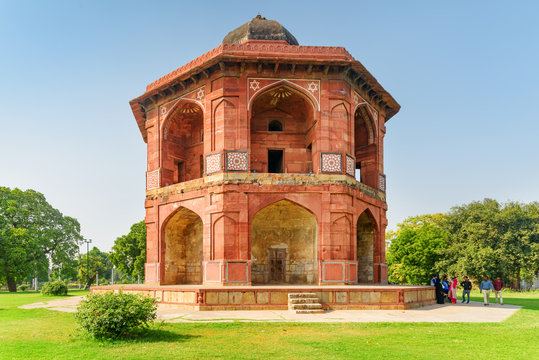 Awesome view of Sher Mandal at Purana Qila, Delhi, India