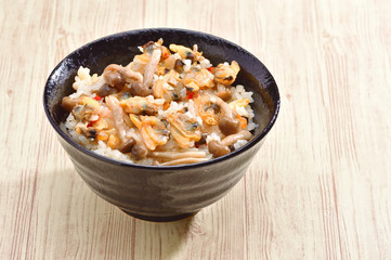 アサリの炊き込みご飯