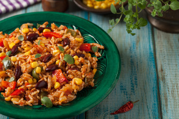 Mexican rice with minced meat and vegetables.
