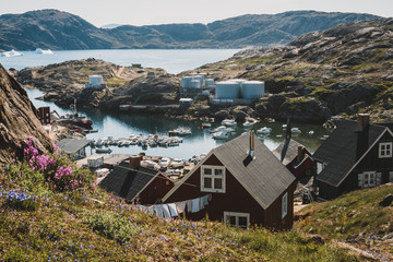 greenland colors - tasiilaq