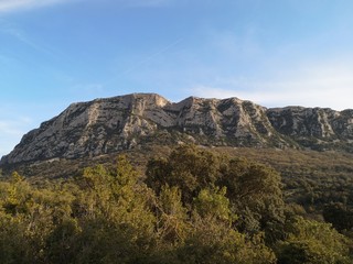 couché de soleil pic saint loup, occitanie