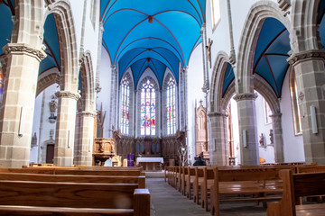 Fototapeta premium Châteauneuf du Faou. Nef de l'église saint Julien et Notre-Dame. Finistère. Bretagne 