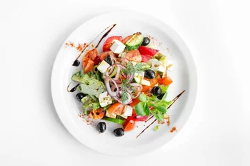 Fotobehang vegetarian salad on white background © vadimborkin