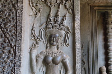 Statue en bas relief angkor