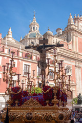 Jesús en la cruz, cristo de la hermandad de san Bernardo, semana santa de Sevilla
