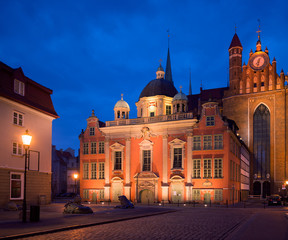 Fototapeta na wymiar Royal Chapel in the night. Gdansk, Poland. 3 March 2019