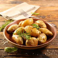 roasted potato with rosemary