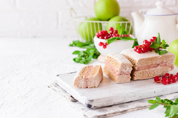 Apple-Currant paste without sugar and gluten