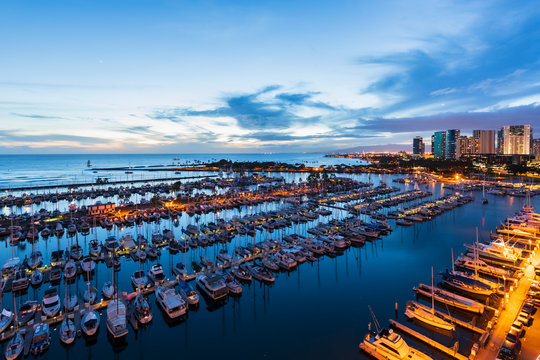 USA, Hawaii, Oahu, Honolulu, Ala Wai Boat Harbor at blue hour
