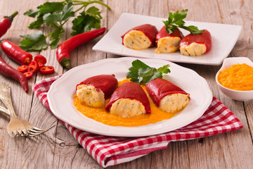 Stuffed piquillo peppers with cod. 