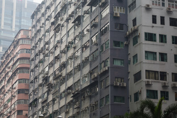 Fototapeta premium a facade of an old buliding, Honk Kong