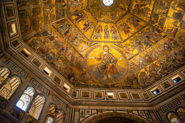Fototapeta na wymiar Fresco Florence Dome inside