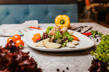 Meat salad with vegetables