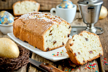 Fototapeta na wymiar Russian Easter cake with raisins