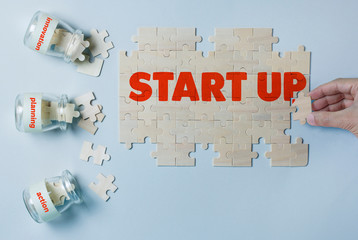 START UP BUILDING PUZZLE