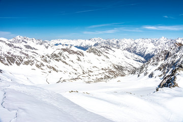Fototapeta na wymiar Skifahren in Sölden