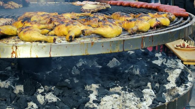 Barbacoa con parrillada de carne. Galicia.