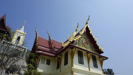 Fototapeta premium wat tongchai temple complex in phetchaburi