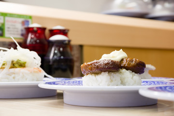sushi at sakurazushi