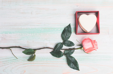 valentine love heart gift chocolate box rose wood