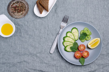 Salad of raw vegetables