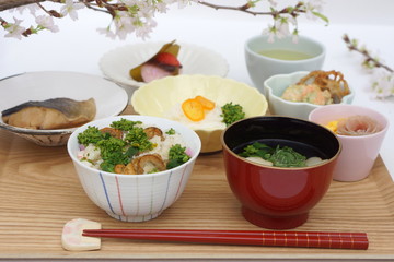 桜の下で～菜の花ホタテ御膳