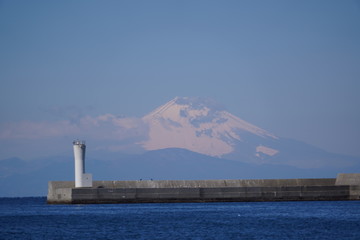 富士山と灯台と青空