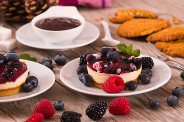 Cheesecakes with mixed berries.