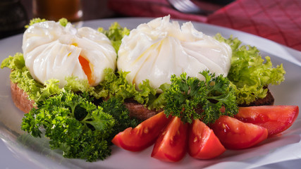 Egg pashot with lettuce leaves